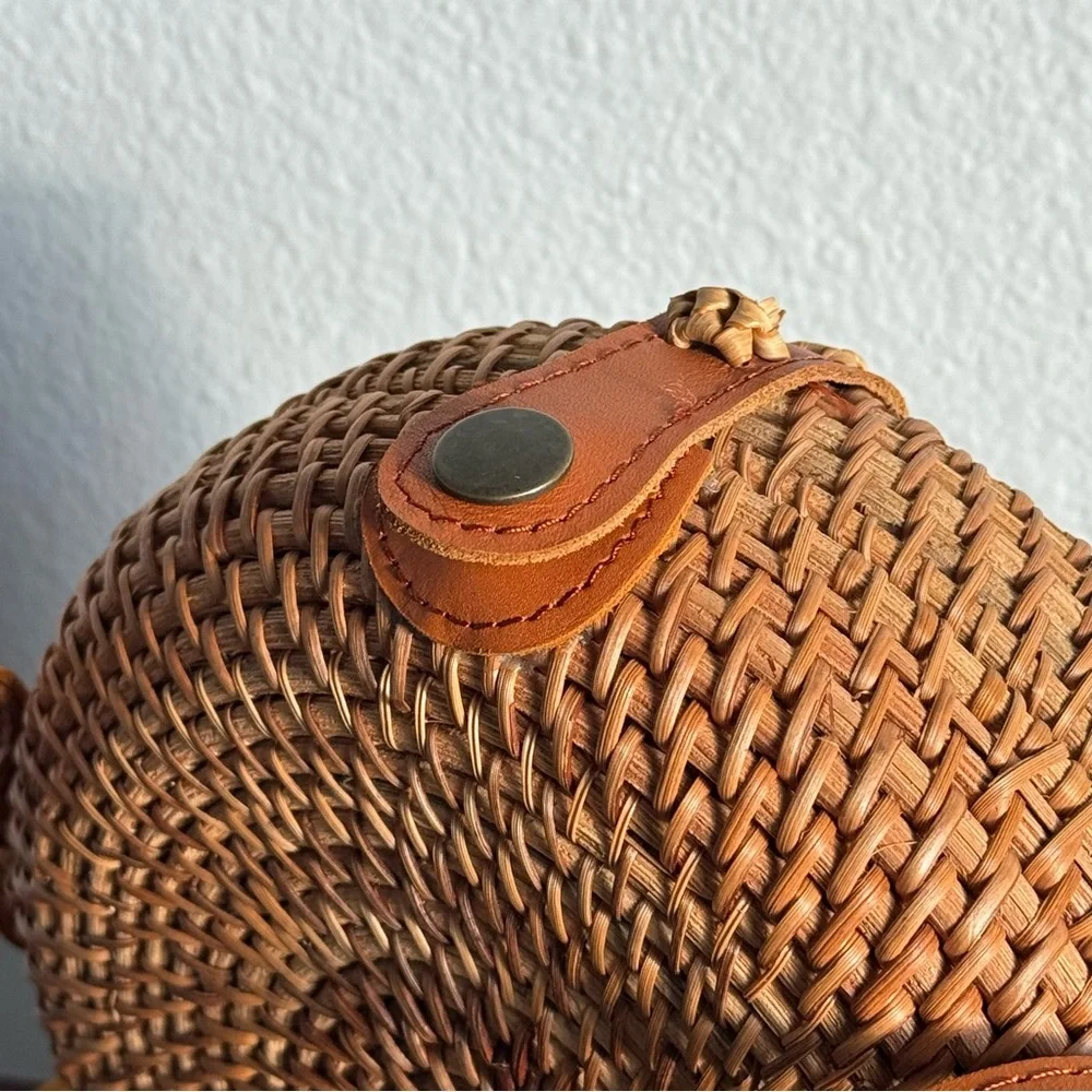 Handwoven Rattan Circle Bag Boho Crossbody Wicker Bali Summer Purse